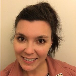 Meet your Posher, Erica